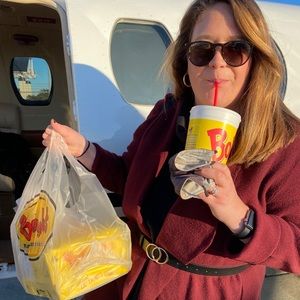 Meet your Posher, Brooke